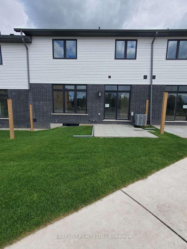Property Photo: 55 Teal Drive 41 ON N1C 1G4