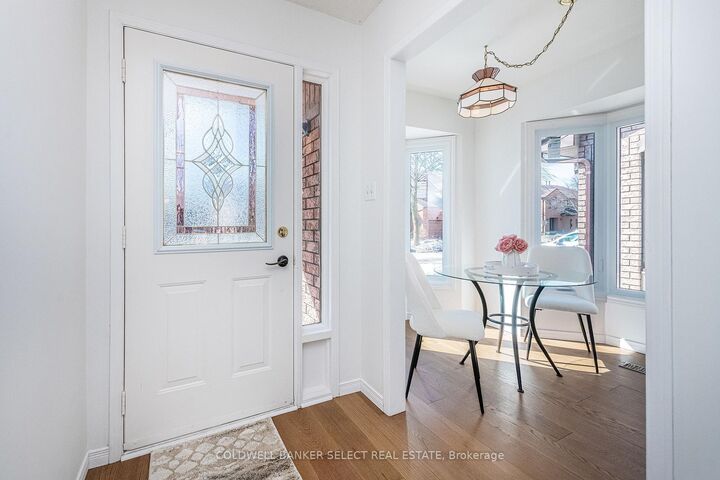 Property Photo: 168 Greenbriar Road 6 ON L9R 1X9