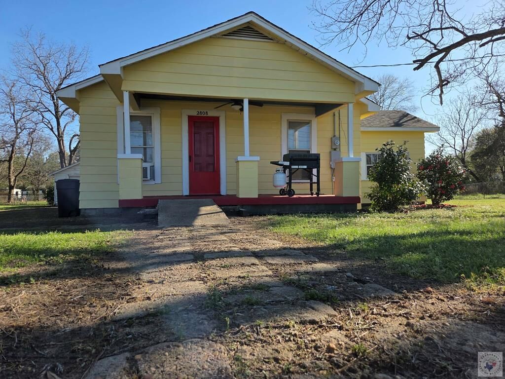 Property Photo: 2808 E 19th AR 71854
