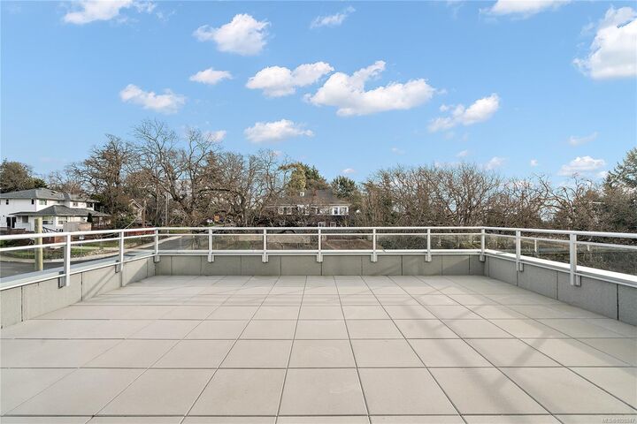 Property Photo:  1102 Esquimalt Rd 307  BC V9A 0L3 