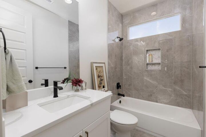 Property Photo:  2141 W 320 S  UT 84737 