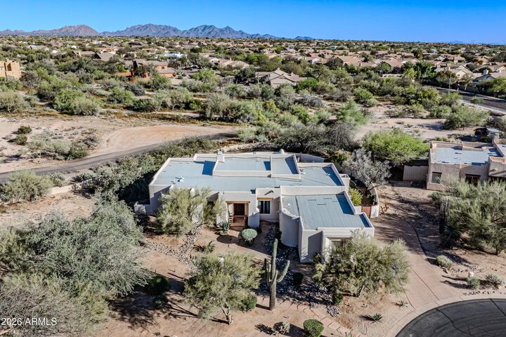 Property Photo:  30609 N 47th Place  AZ 85331 