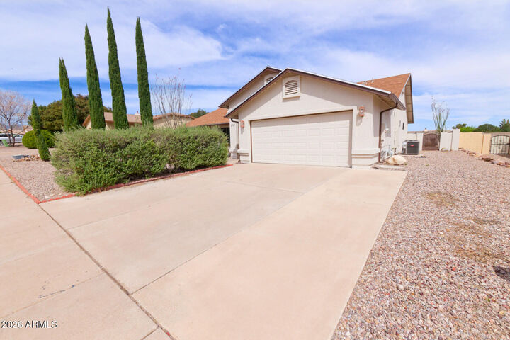 Property Photo:  2787 Ridge Crest Street  AZ 85650 