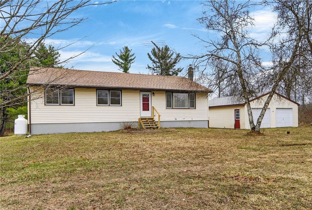 Property Photo:  1198 Spring Street Extension  NY 13073 