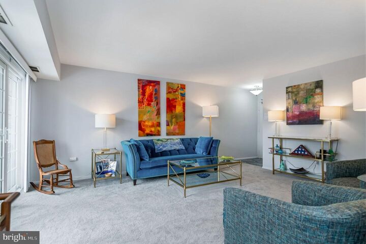 Property Photo:  1904 Wilson Lane 101  VA 22102 