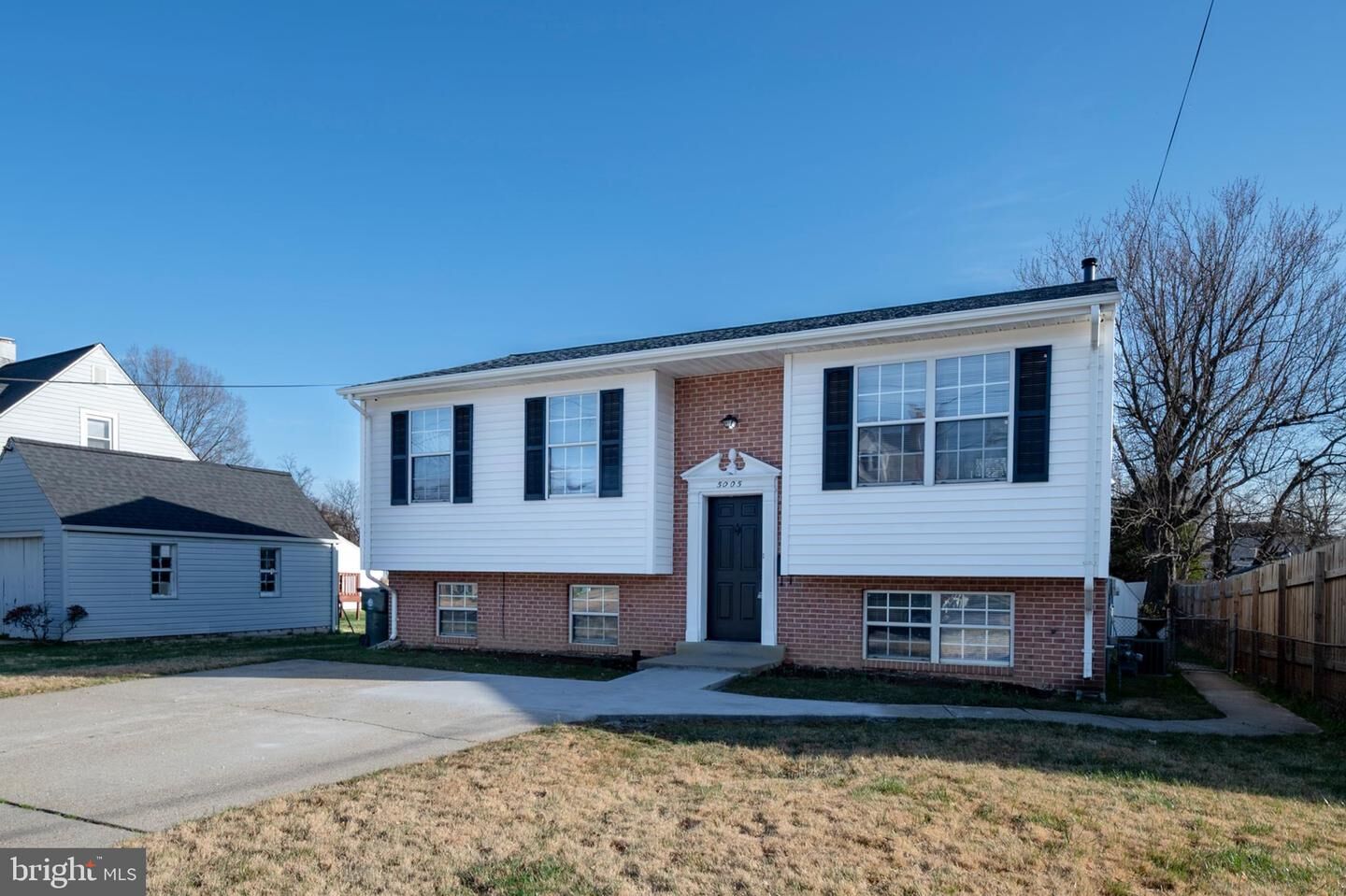 Property Photo: 5005 Apache Street MD 20740