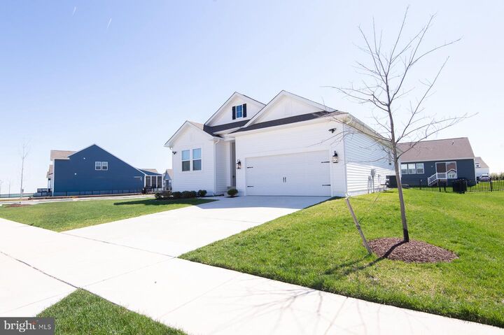 Property Photo:  1002 Buxton Circle  DE 19962 