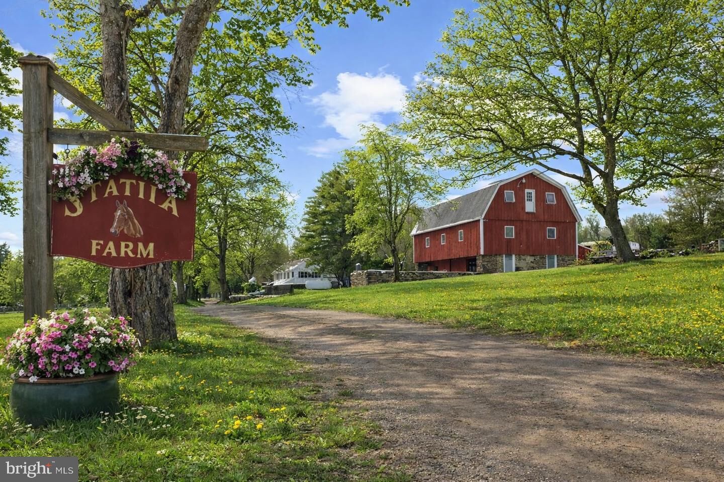 Property Photo:  152 Warsaw Road  NJ 08825 