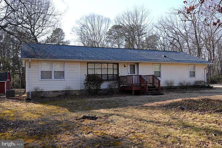 Property Photo:  8965 Riverside Road  MD 20662 