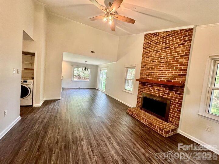 Property Photo:  2423 Emstead Court  NC 28210 