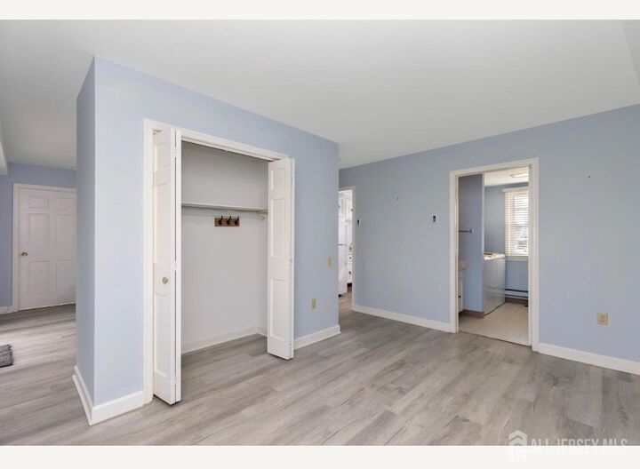 Property Photo:  81 Dorset Lane B  NJ 08831 