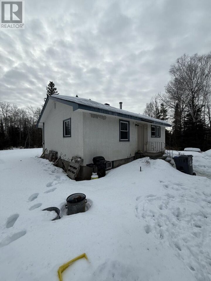 Property Photo: 6407 Mapleward Rd ON P7G 2K1
