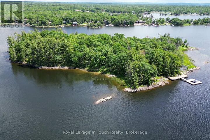 2 Island 880 — photo 1