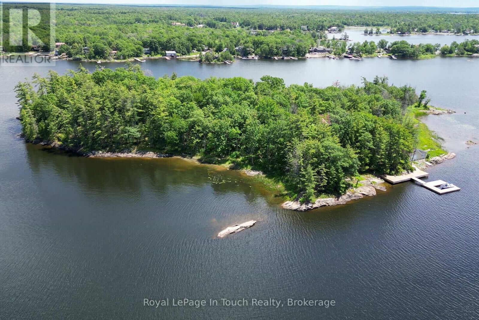 Property Photo: 2 Island 880 ON L0K 1S0
