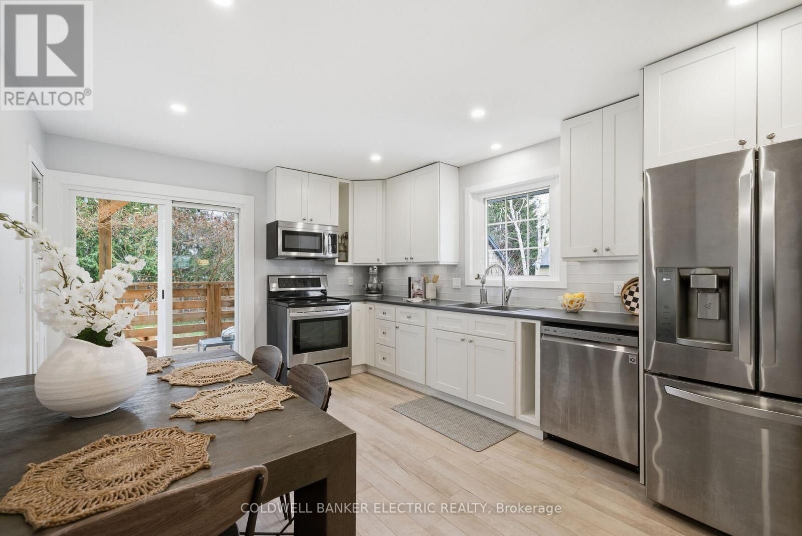 Property Photo:  5 Church Street South  ON L0C 1H0 