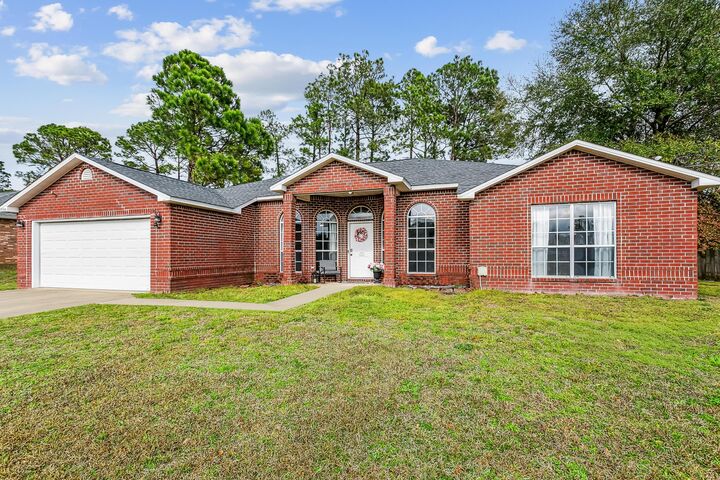 Property Photo:  1238 Northview Drive  FL 32536 