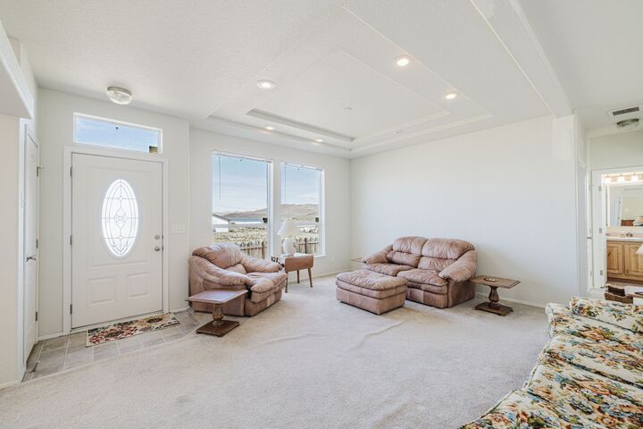 Property Photo: 418 Cinnabar Avenue NV 89801