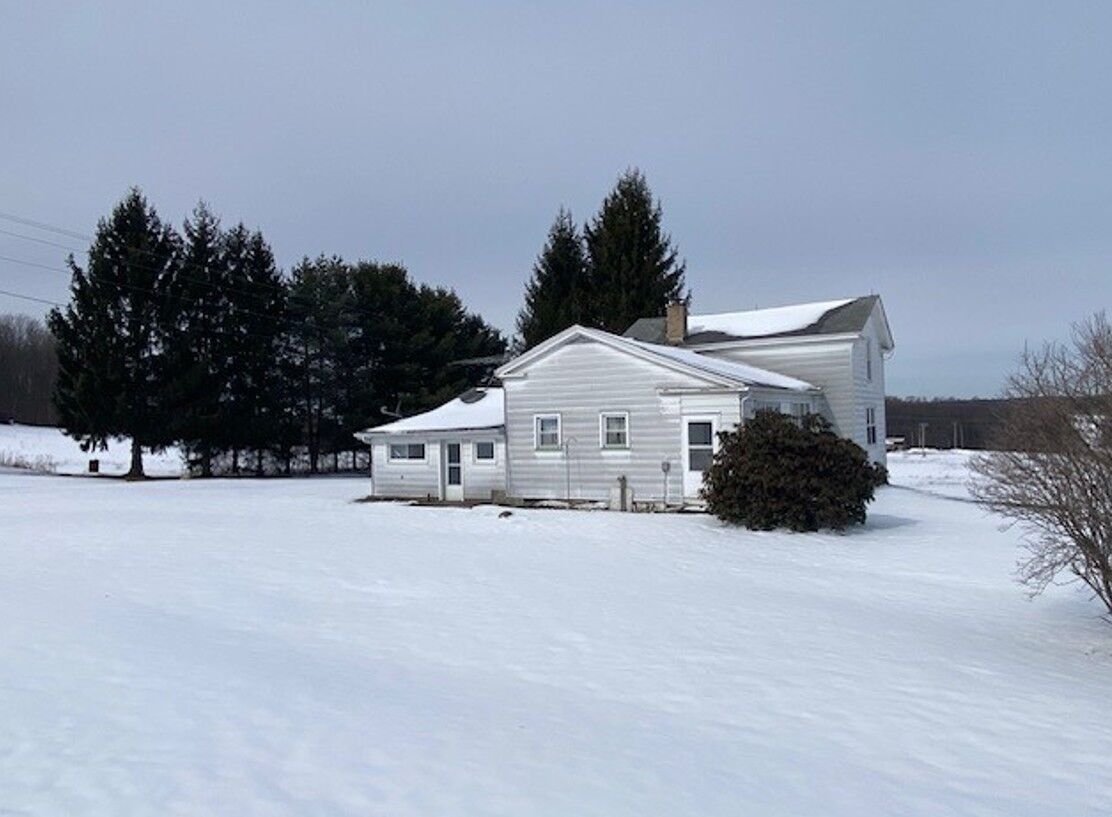 Property Photo:  25581 Fry Road  PA 16412 