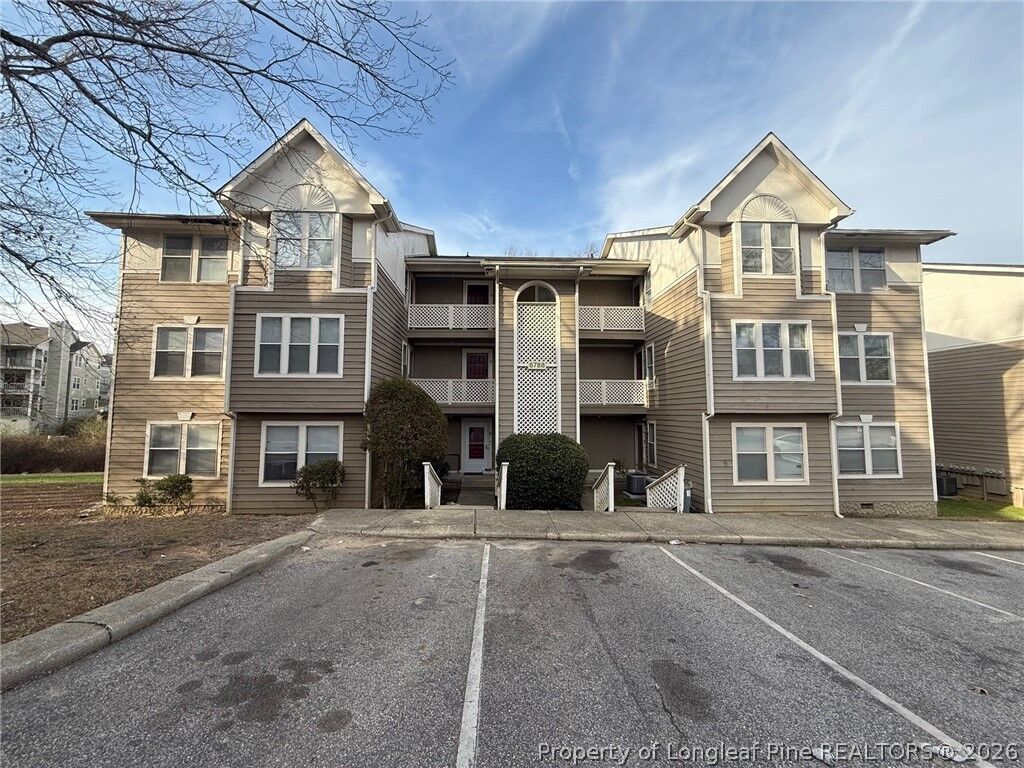 Property Photo:  6788 Willowbrook Drive 4  NC 28314 