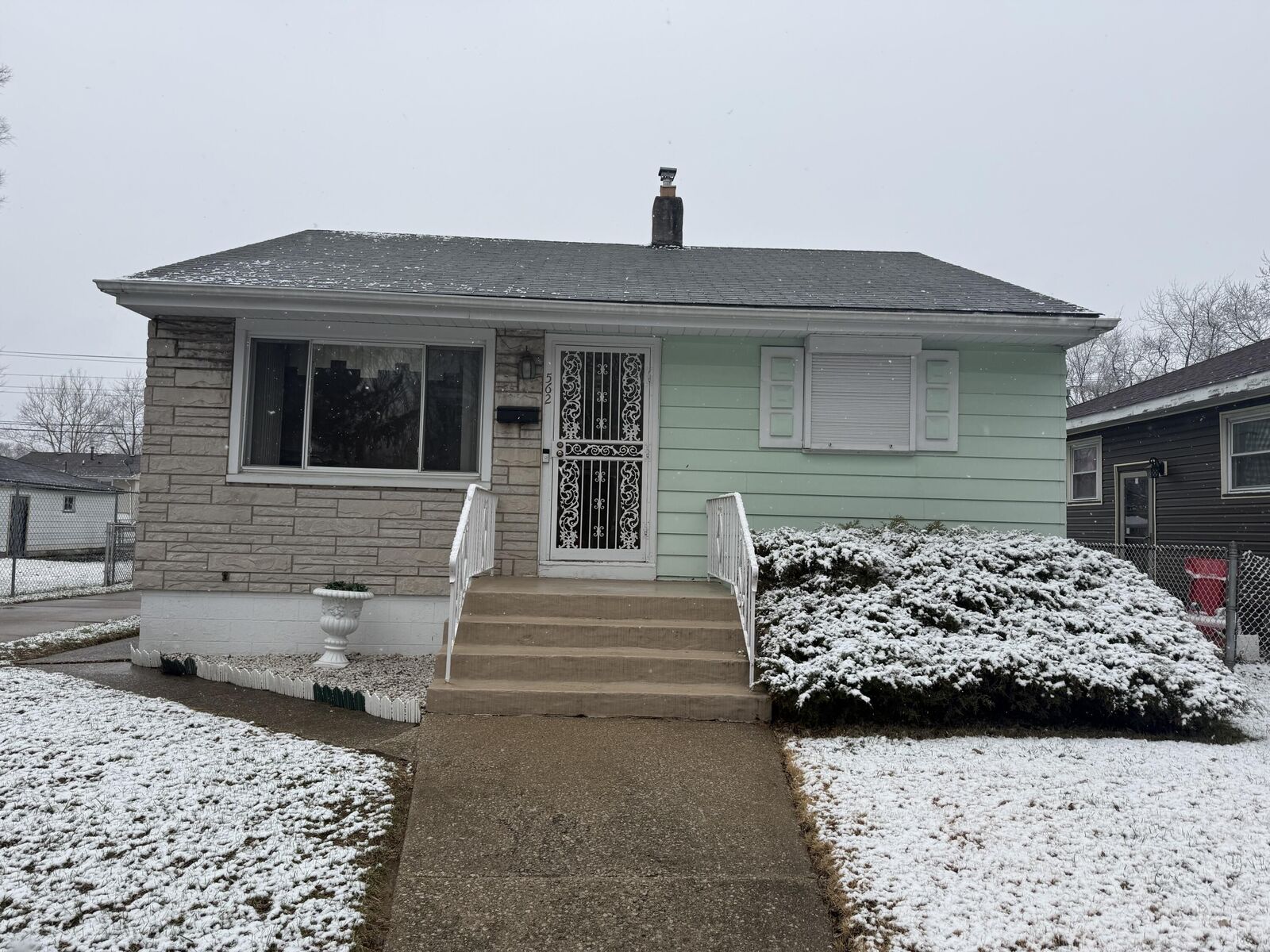 Property Photo:  562 Dallas Street  IN 46406 