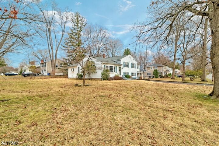 Property Photo:  1 Knapp Ave  NJ 07932 