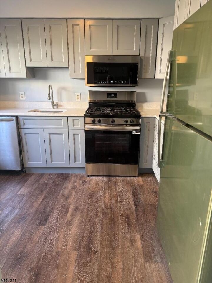 Property Photo: 713 Pinehurst-6 NJ 07083