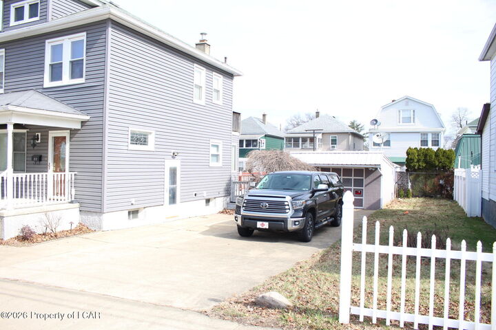 Property Photo:  22 E Saint Mary'S Road  PA 18706 