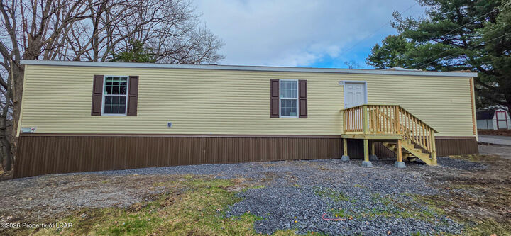 Property Photo:  148 E Mountain Ridge Mhp  PA 18702 