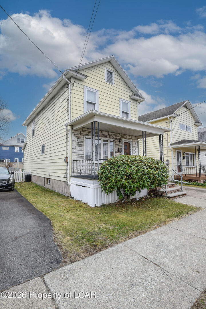 Property Photo:  192 Phillips Street  PA 18706 