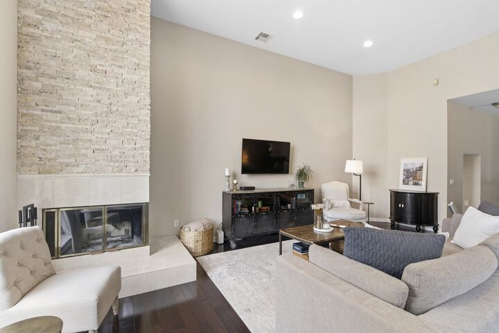 Property Photo:  855 Valley Brook Ave 2G  NJ 07071 