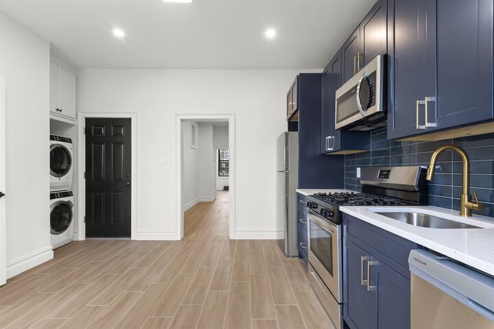 Property Photo:  522 23rd St 1  NJ 07087 