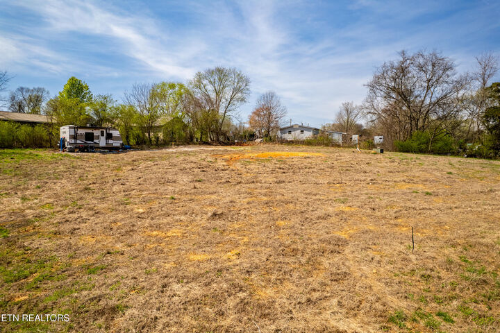 Property Photo:  2416 Sweetwater Vonore Rd  TN 37874 