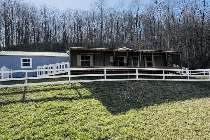 Property Photo:  2781 Bull Run Road  KY 42539 