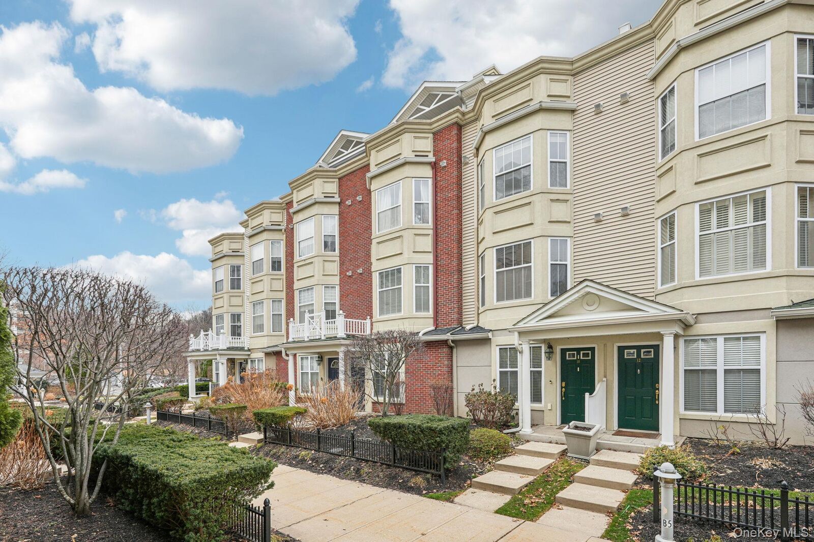 Property Photo:  10 Bridge Lane  NY 10927 