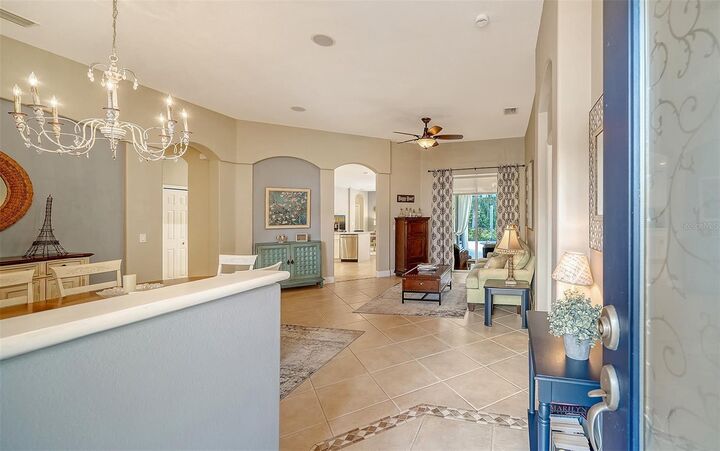 Property Photo: 11862 Granite Woods Loop FL 34292