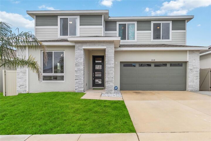 Property Photo:  2620 Magnolia Avenue  FL 33837 