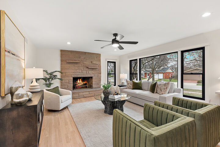 Property Photo:  5115 Ellington Avenue  IL 60558 