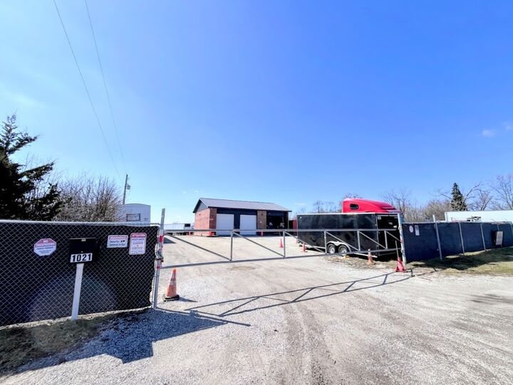 Property Photo:  394 E Glenwood Dyer Road  IL 60425 