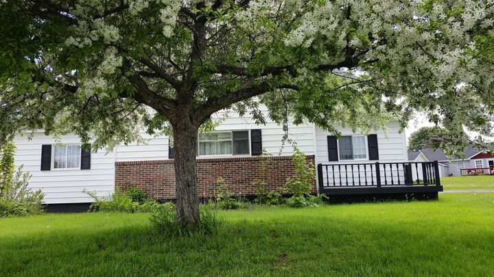Property Photo: 50 Beech Street ME 04430