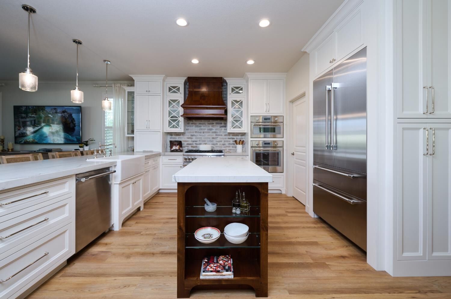 Property Photo: 401 Wood Duck Court CA 95648