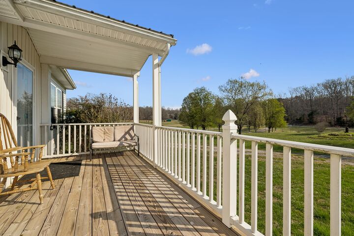 Property Photo: 555 Wesley Chapel Rd TN 38583