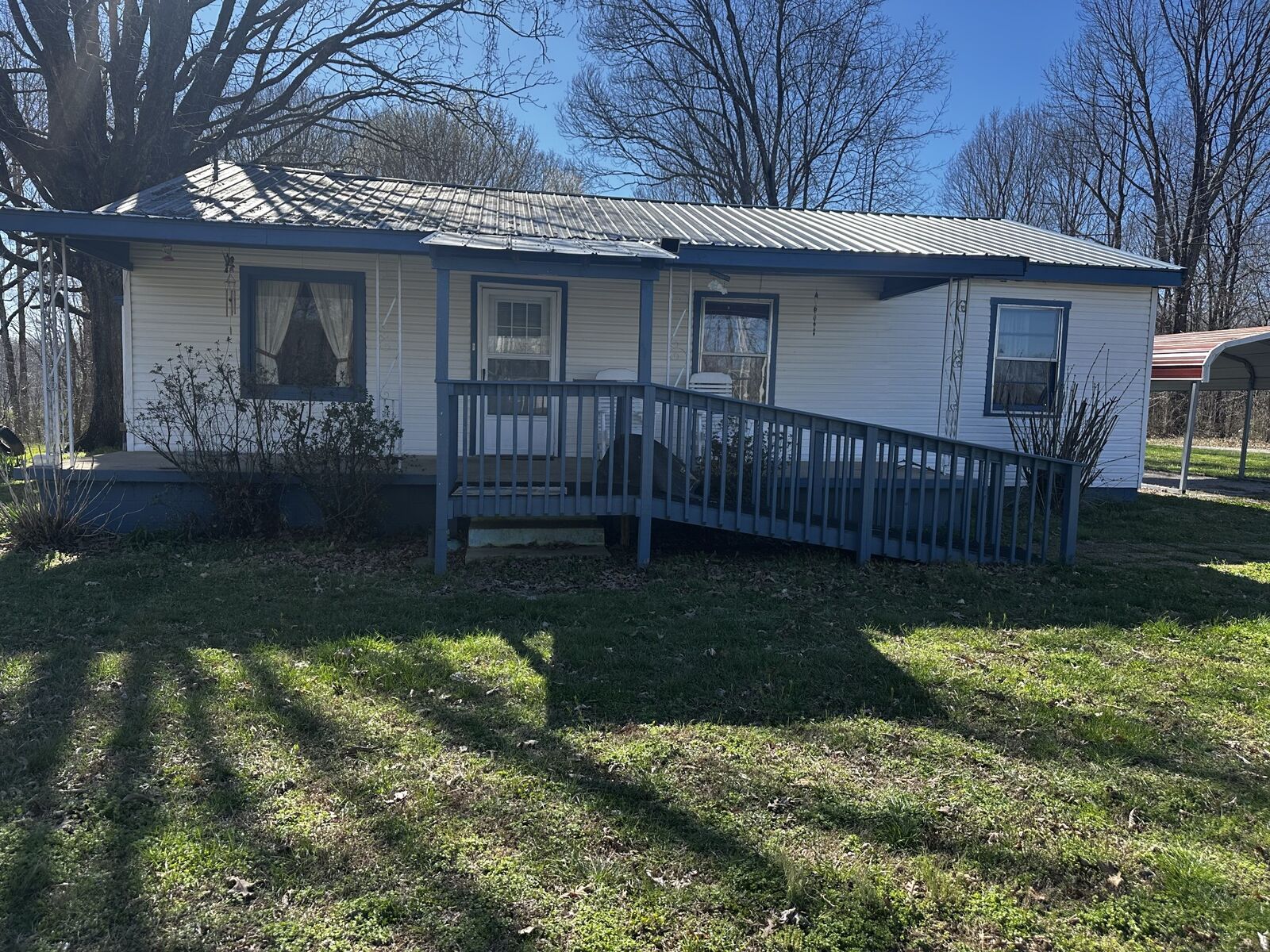 Property Photo:  455 Eagle Factory Rd  TN 38464 