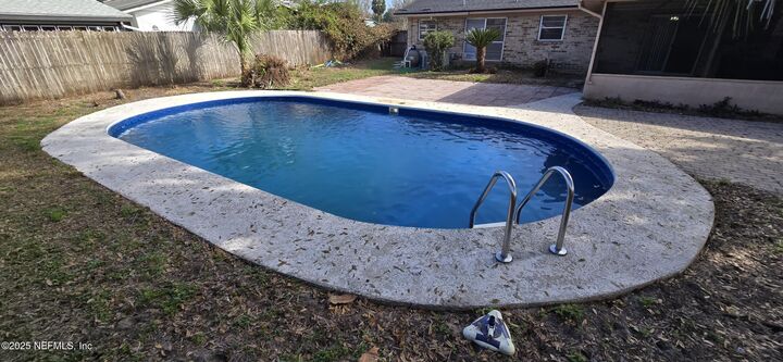 Property Photo: 2314 Oakdale Drive E FL 32073