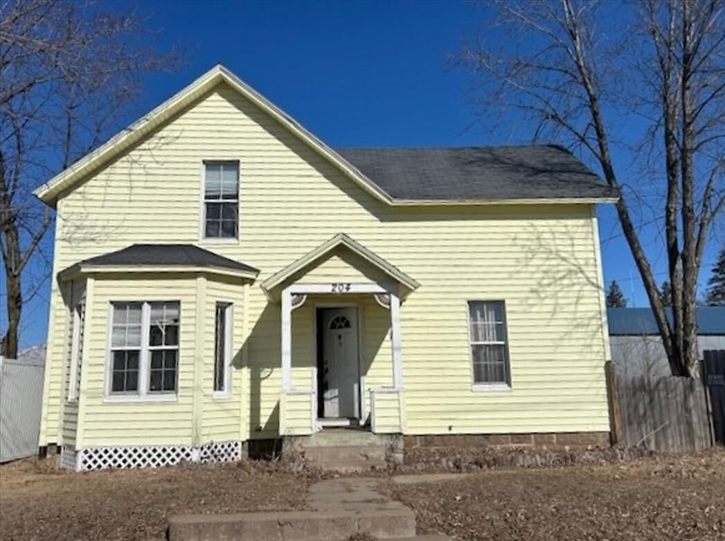 Property Photo:  204 1st Street S  MN 56373 