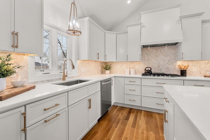 Property Photo:  78 Wood Avenue  MA 01028 