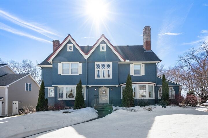 Property Photo: 25 Kenwood Ave MA 01605