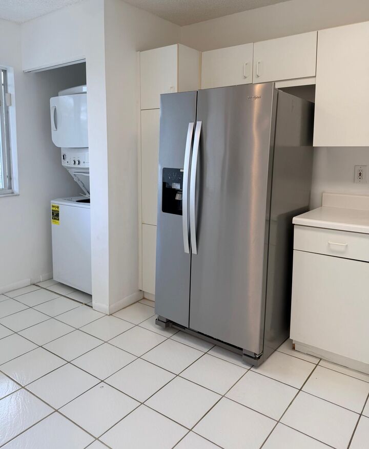 Property Photo: 9560 Weldon Circle J312 FL 33321