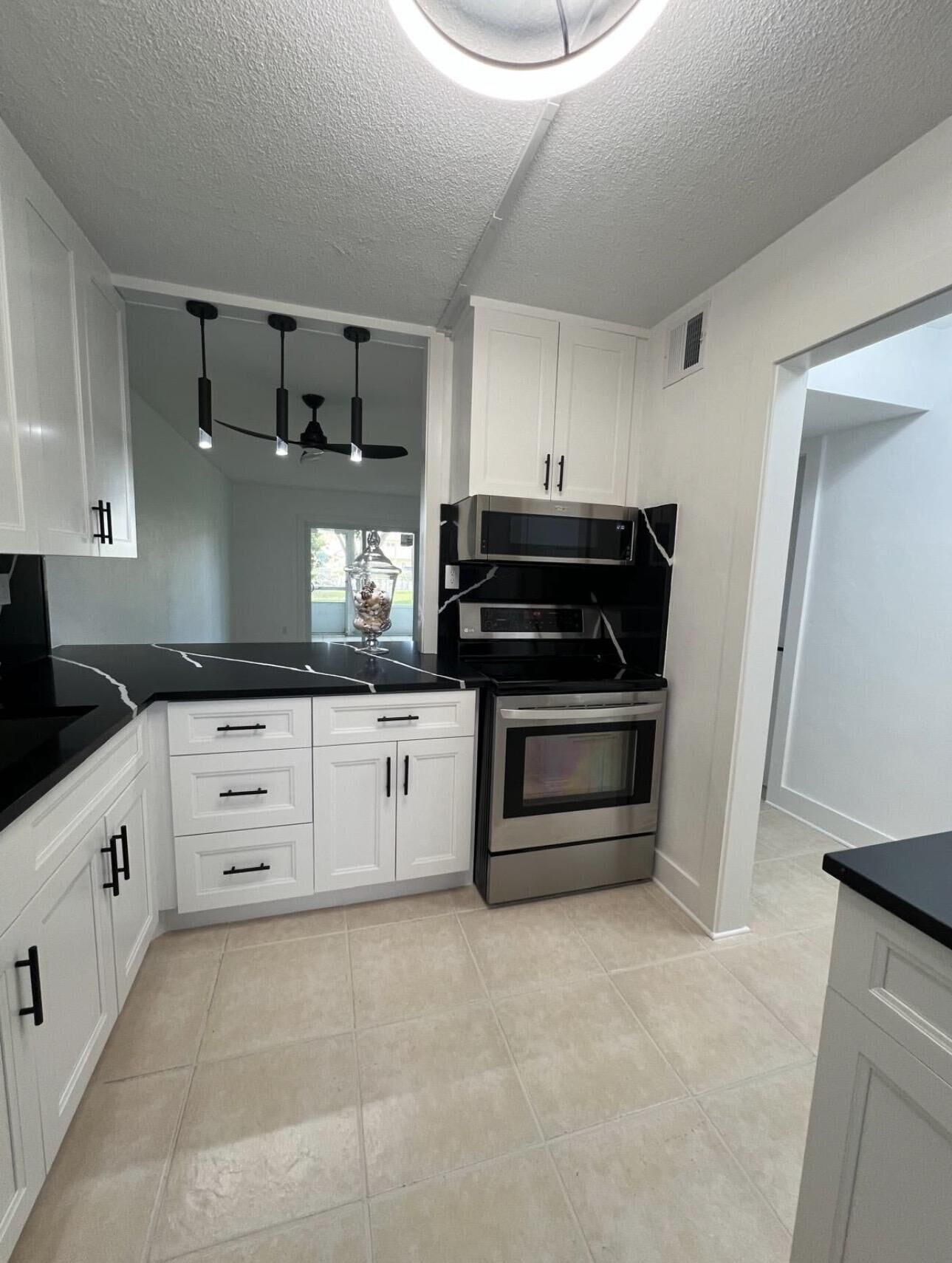 Property Photo:  2615 Garden Drive N 104  FL 33461 