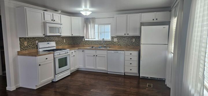Property Photo:  1146 Birch Avenue 19  CA 93955 