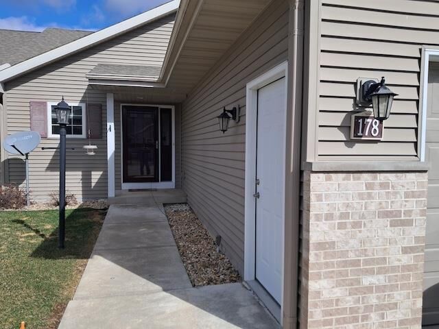 Property Photo:  178 Elliott Lane  WI 53575 